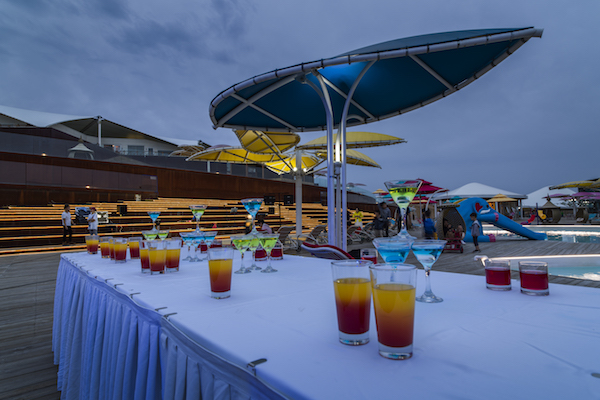 响沙湾,沙漠,度假地,景区,旅游,图片,照片,摄影,内蒙古响沙湾,内蒙古旅游,鄂尔多斯市旅游,莲花酒店,莲花度假酒店,莲沙度假岛,福沙度假岛,悦沙休闲岛,仙沙休闲岛,一粒沙度假村,在线预订,预定,旅行社,AAAAA,5A级旅游景区,库布齐,库布其沙漠,库布其旅游