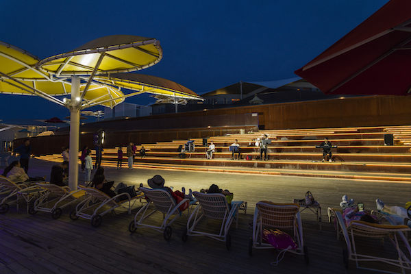 响沙湾,沙漠,度假地,景区,旅游,图片,照片,摄影,内蒙古响沙湾,内蒙古旅游,鄂尔多斯市旅游,莲花酒店,莲花度假酒店,莲沙度假岛,福沙度假岛,悦沙休闲岛,仙沙休闲岛,一粒沙度假村,在线预订,预定,旅行社,AAAAA,5A级旅游景区,库布齐,库布其沙漠,库布其旅游