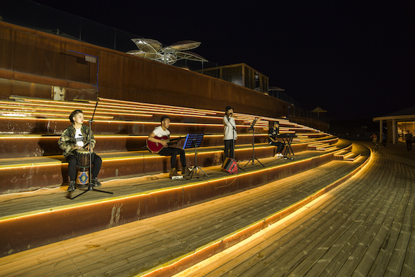 响沙湾,沙漠,度假地,景区,旅游,图片,照片,摄影,内蒙古响沙湾,内蒙古旅游,鄂尔多斯市旅游,莲花酒店,莲花度假酒店,莲沙度假岛,福沙度假岛,悦沙休闲岛,仙沙休闲岛,一粒沙度假村,在线预订,预定,旅行社,AAAAA,5A级旅游景区,库布齐,库布其沙漠,库布其旅游