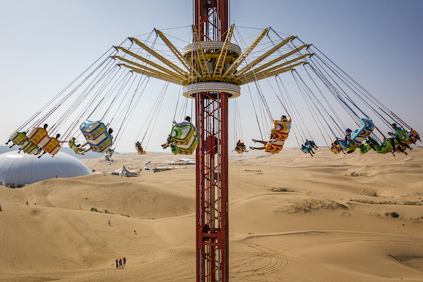 响沙湾,沙漠,度假地,景区,旅游,图片,照片,摄影,内蒙古响沙湾,内蒙古旅游,鄂尔多斯市旅游,莲花酒店,莲花度假酒店,莲沙度假岛,福沙度假岛,悦沙休闲岛,仙沙休闲岛,一粒沙度假村,在线预订,预定,旅行社,AAAAA,5A级旅游景区,库布齐,库布其沙漠,库布其旅游