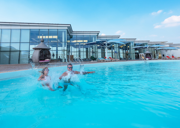 响沙湾,沙漠,度假地,景区,旅游,图片,照片,摄影,内蒙古响沙湾,内蒙古旅游,鄂尔多斯市旅游,莲花酒店,莲花度假酒店,莲沙度假岛,福沙度假岛,悦沙休闲岛,仙沙休闲岛,一粒沙度假村,在线预订,预定,旅行社,AAAAA,5A级旅游景区,库布齐,库布其沙漠,库布其旅游