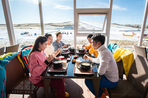 响沙湾,沙漠,度假地,景区,旅游,图片,照片,摄影,内蒙古响沙湾,内蒙古旅游,鄂尔多斯市旅游,莲花酒店,莲花度假酒店,莲沙度假岛,福沙度假岛,悦沙休闲岛,仙沙休闲岛,一粒沙度假村,在线预订,预定,旅行社,AAAAA,5A级旅游景区,库布齐,库布其沙漠,库布其旅游