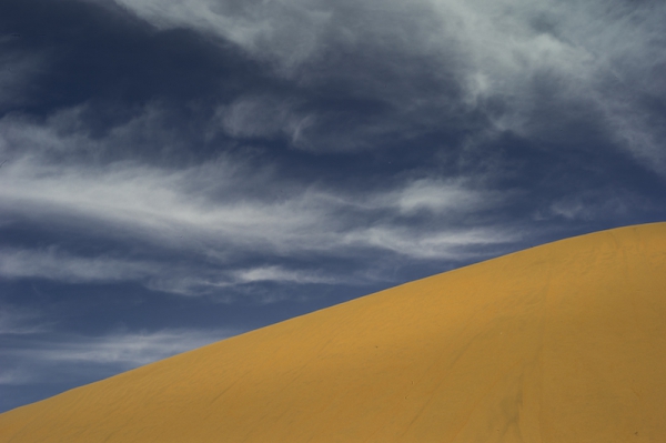 响沙湾,沙漠,度假地,景区,旅游,图片,照片,摄影,内蒙古响沙湾,内蒙古旅游,鄂尔多斯市旅游,莲花酒店,莲花度假酒店,莲沙度假岛,福沙度假岛,悦沙休闲岛,仙沙休闲岛,一粒沙度假村,在线预订,预定,旅行社,AAAAA,5A级旅游景区,库布齐,库布其沙漠,库布其旅游