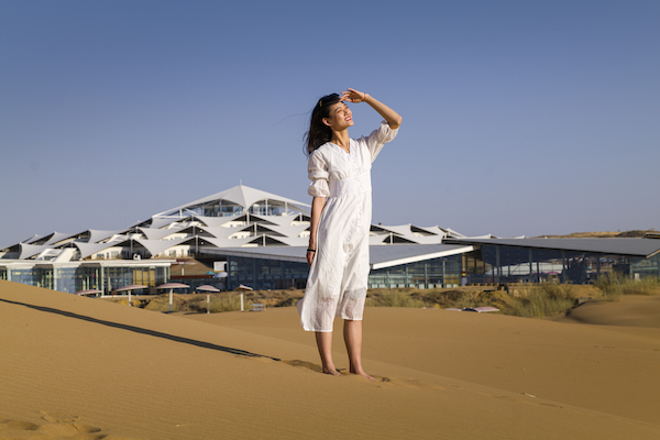 响沙湾,沙漠,度假地,景区,旅游,图片,照片,摄影,内蒙古响沙湾,内蒙古旅游,鄂尔多斯市旅游,莲花酒店,莲花度假酒店,莲沙度假岛,福沙度假岛,悦沙休闲岛,仙沙休闲岛,一粒沙度假村,在线预订,预定,旅行社,AAAAA,5A级旅游景区,库布齐,库布其沙漠,库布其旅游