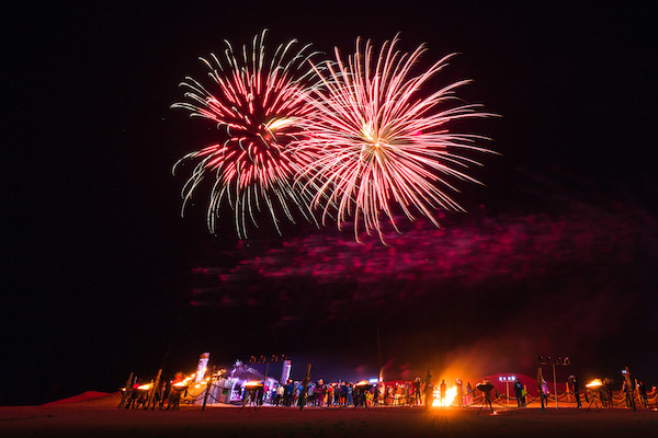 响沙湾,沙漠,度假地,景区,旅游,图片,照片,摄影,内蒙古响沙湾,内蒙古旅游,鄂尔多斯市旅游,莲花酒店,莲花度假酒店,莲沙度假岛,福沙度假岛,悦沙休闲岛,仙沙休闲岛,一粒沙度假村,在线预订,预定,旅行社,AAAAA,5A级旅游景区,库布齐,库布其沙漠,库布其旅游