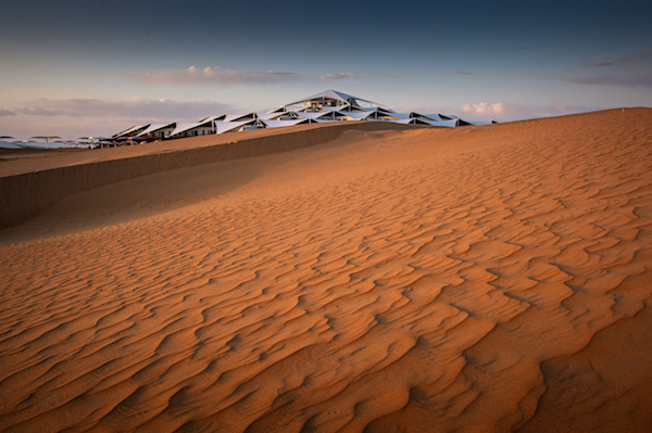 响沙湾,沙漠,度假地,景区,旅游,图片,照片,摄影,内蒙古响沙湾,内蒙古旅游,鄂尔多斯市旅游,莲花酒店,莲花度假酒店,莲沙度假岛,福沙度假岛,悦沙休闲岛,仙沙休闲岛,一粒沙度假村,在线预订,预定,旅行社,AAAAA,5A级旅游景区,库布齐,库布其沙漠,库布其旅游