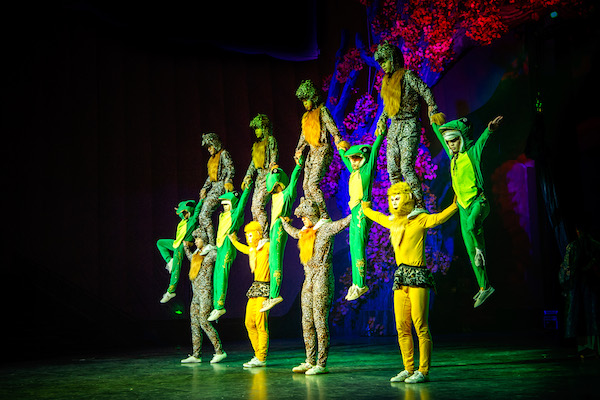 响沙湾,沙漠,度假地,景区,旅游,图片,照片,摄影,内蒙古响沙湾,内蒙古旅游,鄂尔多斯市旅游,莲花酒店,莲花度假酒店,莲沙度假岛,福沙度假岛,悦沙休闲岛,仙沙休闲岛,一粒沙度假村,在线预订,预定,旅行社,AAAAA,5A级旅游景区,库布齐,库布其沙漠,库布其旅游