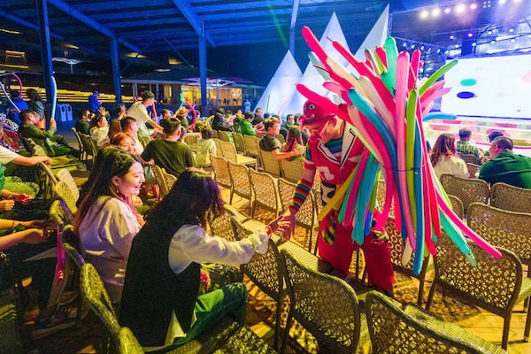 响沙湾,沙漠,度假地,景区,旅游,图片,照片,摄影,内蒙古响沙湾,内蒙古旅游,鄂尔多斯市旅游,莲花酒店,莲花度假酒店,莲沙度假岛,福沙度假岛,悦沙休闲岛,仙沙休闲岛,一粒沙度假村,在线预订,预定,旅行社,AAAAA,5A级旅游景区,库布齐,库布其沙漠,库布其旅游