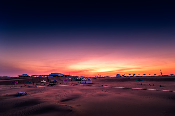 响沙湾,沙漠,度假地,景区,旅游,图片,照片,摄影,内蒙古响沙湾,内蒙古旅游,鄂尔多斯市旅游,莲花酒店,莲花度假酒店,莲沙度假岛,福沙度假岛,悦沙休闲岛,仙沙休闲岛,一粒沙度假村,在线预订,预定,旅行社,AAAAA,5A级旅游景区,库布齐,库布其沙漠,库布其旅游