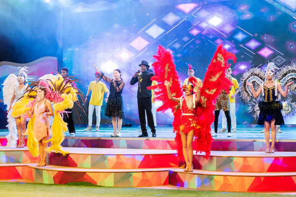 响沙湾,沙漠,度假地,景区,旅游,图片,照片,摄影,内蒙古响沙湾,内蒙古旅游,鄂尔多斯市旅游,莲花酒店,莲花度假酒店,莲沙度假岛,福沙度假岛,悦沙休闲岛,仙沙休闲岛,一粒沙度假村,在线预订,预定,旅行社,AAAAA,5A级旅游景区,库布齐,库布其沙漠,库布其旅游