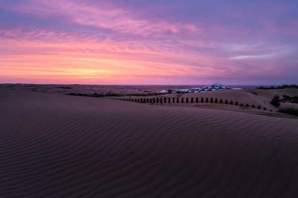 响沙湾,沙漠,度假地,景区,旅游,图片,照片,摄影,内蒙古响沙湾,内蒙古旅游,鄂尔多斯市旅游,莲花酒店,莲花度假酒店,莲沙度假岛,福沙度假岛,悦沙休闲岛,仙沙休闲岛,一粒沙度假村,在线预订,预定,旅行社,AAAAA,5A级旅游景区,库布齐,库布其沙漠,库布其旅游