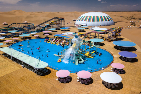 响沙湾,沙漠,度假地,景区,旅游,图片,照片,摄影,内蒙古响沙湾,内蒙古旅游,鄂尔多斯市旅游,莲花酒店,莲花度假酒店,莲沙度假岛,福沙度假岛,悦沙休闲岛,仙沙休闲岛,一粒沙度假村,在线预订,预定,旅行社,AAAAA,5A级旅游景区,库布齐,库布其沙漠,库布其旅游