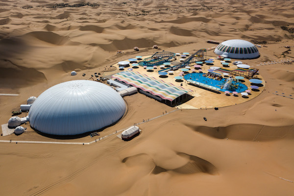 响沙湾,沙漠,度假地,景区,旅游,图片,照片,摄影,内蒙古响沙湾,内蒙古旅游,鄂尔多斯市旅游,莲花酒店,莲花度假酒店,莲沙度假岛,福沙度假岛,悦沙休闲岛,仙沙休闲岛,一粒沙度假村,在线预订,预定,旅行社,AAAAA,5A级旅游景区,库布齐,库布其沙漠,库布其旅游