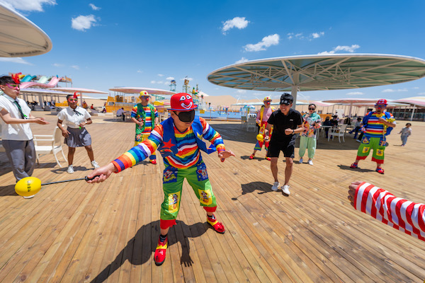 响沙湾,沙漠,度假地,景区,旅游,图片,照片,摄影,内蒙古响沙湾,内蒙古旅游,鄂尔多斯市旅游,莲花酒店,莲花度假酒店,莲沙度假岛,福沙度假岛,悦沙休闲岛,仙沙休闲岛,一粒沙度假村,在线预订,预定,旅行社,AAAAA,5A级旅游景区,库布齐,库布其沙漠,库布其旅游