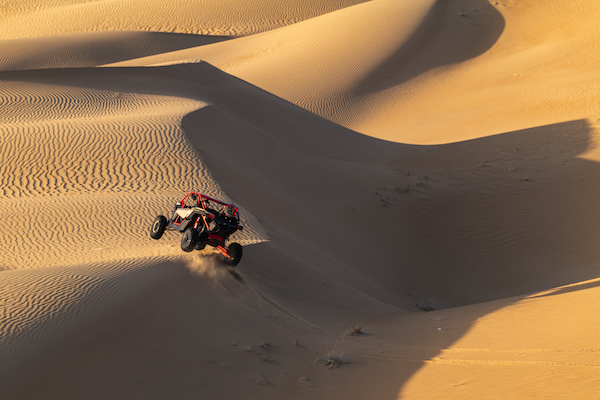 响沙湾,沙漠,度假地,景区,旅游,图片,照片,摄影,内蒙古响沙湾,内蒙古旅游,鄂尔多斯市旅游,莲花酒店,莲花度假酒店,莲沙度假岛,福沙度假岛,悦沙休闲岛,仙沙休闲岛,一粒沙度假村,在线预订,预定,旅行社,AAAAA,5A级旅游景区,库布齐,库布其沙漠,库布其旅游