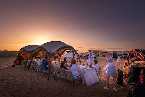 响沙湾,沙漠,度假地,景区,旅游,图片,照片,摄影,内蒙古响沙湾,内蒙古旅游,鄂尔多斯市旅游,莲花酒店,莲花度假酒店,莲沙度假岛,福沙度假岛,悦沙休闲岛,仙沙休闲岛,一粒沙度假村,在线预订,预定,旅行社,AAAAA,5A级旅游景区,库布齐,库布其沙漠,库布其旅游