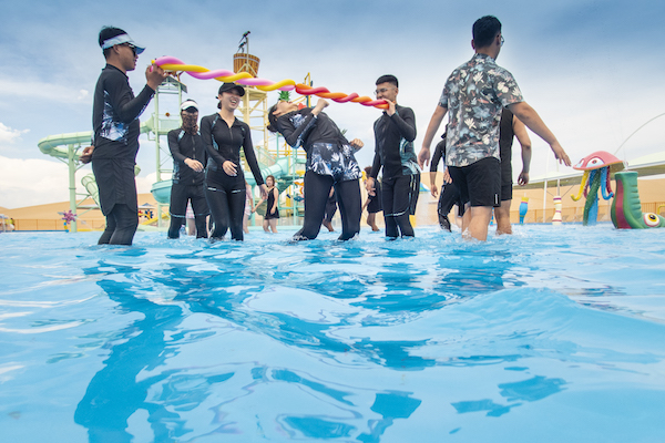 响沙湾,沙漠,度假地,景区,旅游,图片,照片,摄影,内蒙古响沙湾,内蒙古旅游,鄂尔多斯市旅游,莲花酒店,莲花度假酒店,莲沙度假岛,福沙度假岛,悦沙休闲岛,仙沙休闲岛,一粒沙度假村,在线预订,预定,旅行社,AAAAA,5A级旅游景区,库布齐,库布其沙漠,库布其旅游