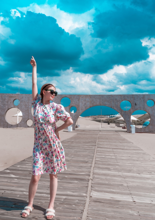 响沙湾,沙漠,度假地,景区,旅游,图片,照片,摄影,内蒙古响沙湾,内蒙古旅游,鄂尔多斯市旅游,莲花酒店,莲花度假酒店,莲沙度假岛,福沙度假岛,悦沙休闲岛,仙沙休闲岛,一粒沙度假村,在线预订,预定,旅行社,AAAAA,5A级旅游景区,库布齐,库布其沙漠,库布其旅游