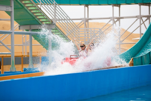 响沙湾,沙漠,度假地,景区,旅游,图片,照片,摄影,内蒙古响沙湾,内蒙古旅游,鄂尔多斯市旅游,莲花酒店,莲花度假酒店,莲沙度假岛,福沙度假岛,悦沙休闲岛,仙沙休闲岛,一粒沙度假村,在线预订,预定,旅行社,AAAAA,5A级旅游景区,库布齐,库布其沙漠,库布其旅游