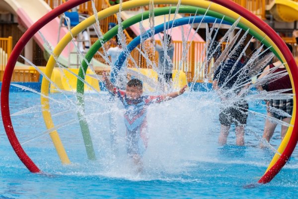 响沙湾,沙漠,度假地,景区,旅游,图片,照片,摄影,内蒙古响沙湾,内蒙古旅游,鄂尔多斯市旅游,莲花酒店,莲花度假酒店,莲沙度假岛,福沙度假岛,悦沙休闲岛,仙沙休闲岛,一粒沙度假村,在线预订,预定,旅行社,AAAAA,5A级旅游景区,库布齐,库布其沙漠,库布其旅游