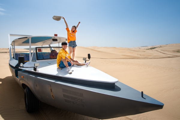 响沙湾,沙漠,度假地,景区,旅游,图片,照片,摄影,内蒙古响沙湾,内蒙古旅游,鄂尔多斯市旅游,莲花酒店,莲花度假酒店,莲沙度假岛,福沙度假岛,悦沙休闲岛,仙沙休闲岛,一粒沙度假村,在线预订,预定,旅行社,AAAAA,5A级旅游景区,库布齐,库布其沙漠,库布其旅游