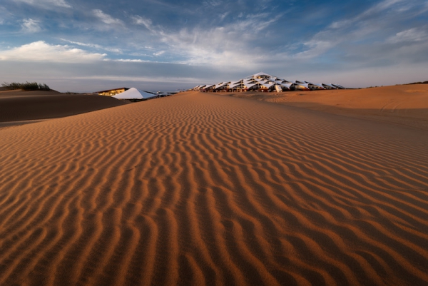 响沙湾,沙漠,度假地,景区,旅游,图片,照片,摄影,内蒙古响沙湾,内蒙古旅游,鄂尔多斯市旅游,莲花酒店,莲花度假酒店,莲沙度假岛,福沙度假岛,悦沙休闲岛,仙沙休闲岛,一粒沙度假村,在线预订,预定,旅行社,AAAAA,5A级旅游景区,库布齐,库布其沙漠,库布其旅游