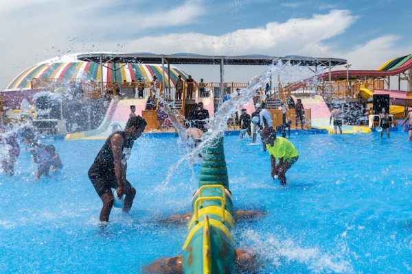 响沙湾,沙漠,度假地,景区,旅游,图片,照片,摄影,内蒙古响沙湾,内蒙古旅游,鄂尔多斯市旅游,莲花酒店,莲花度假酒店,莲沙度假岛,福沙度假岛,悦沙休闲岛,仙沙休闲岛,一粒沙度假村,在线预订,预定,旅行社,AAAAA,5A级旅游景区,库布齐,库布其沙漠,库布其旅游