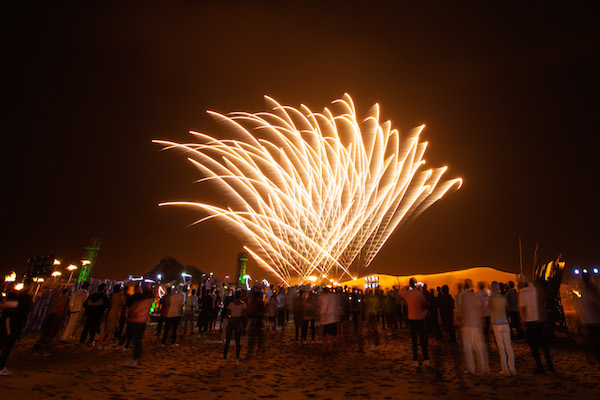 响沙湾,沙漠,度假地,景区,旅游,图片,照片,摄影,内蒙古响沙湾,内蒙古旅游,鄂尔多斯市旅游,莲花酒店,莲花度假酒店,莲沙度假岛,福沙度假岛,悦沙休闲岛,仙沙休闲岛,一粒沙度假村,在线预订,预定,旅行社,AAAAA,5A级旅游景区,库布齐,库布其沙漠,库布其旅游