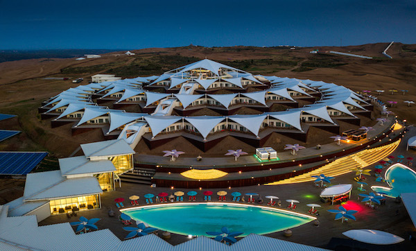 响沙湾,沙漠,度假地,景区,旅游,图片,照片,摄影,内蒙古响沙湾,内蒙古旅游,鄂尔多斯市旅游,莲花酒店,莲花度假酒店,莲沙度假岛,福沙度假岛,悦沙休闲岛,仙沙休闲岛,一粒沙度假村,在线预订,预定,旅行社,AAAAA,5A级旅游景区,库布齐,库布其沙漠,库布其旅游