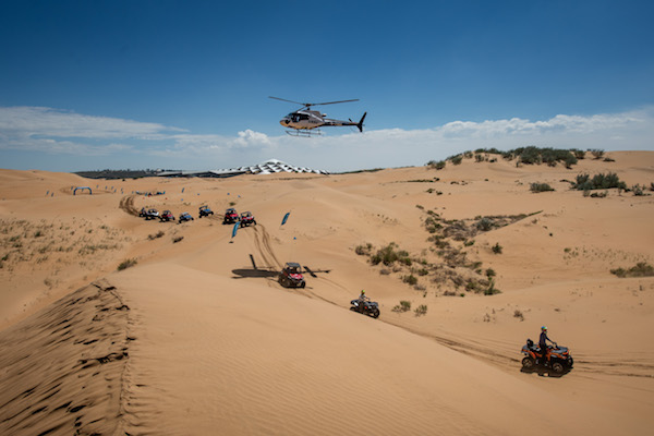 响沙湾,沙漠,度假地,景区,旅游,图片,照片,摄影,内蒙古响沙湾,内蒙古旅游,鄂尔多斯市旅游,莲花酒店,莲花度假酒店,莲沙度假岛,福沙度假岛,悦沙休闲岛,仙沙休闲岛,一粒沙度假村,在线预订,预定,旅行社,AAAAA,5A级旅游景区,库布齐,库布其沙漠,库布其旅游