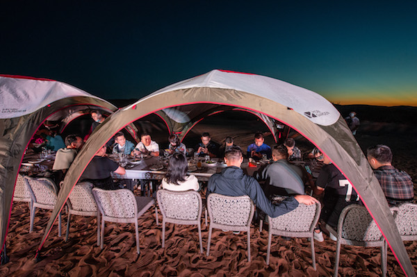 响沙湾,沙漠,度假地,景区,旅游,图片,照片,摄影,内蒙古响沙湾,内蒙古旅游,鄂尔多斯市旅游,莲花酒店,莲花度假酒店,莲沙度假岛,福沙度假岛,悦沙休闲岛,仙沙休闲岛,一粒沙度假村,在线预订,预定,旅行社,AAAAA,5A级旅游景区,库布齐,库布其沙漠,库布其旅游