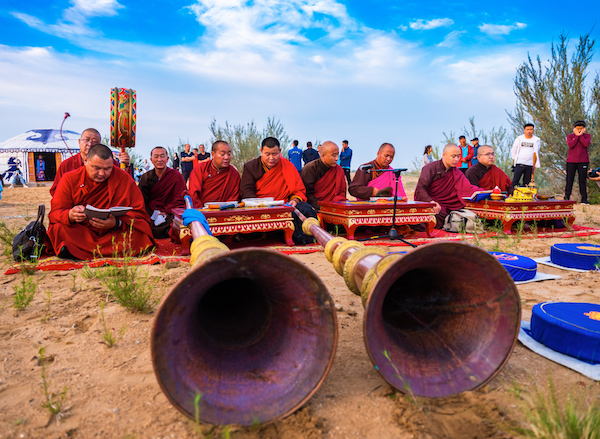 响沙湾,沙漠,度假地,景区,旅游,图片,照片,摄影,内蒙古响沙湾,内蒙古旅游,鄂尔多斯市旅游,莲花酒店,莲花度假酒店,莲沙度假岛,福沙度假岛,悦沙休闲岛,仙沙休闲岛,一粒沙度假村,在线预订,预定,旅行社,AAAAA,5A级旅游景区,库布齐,库布其沙漠,库布其旅游