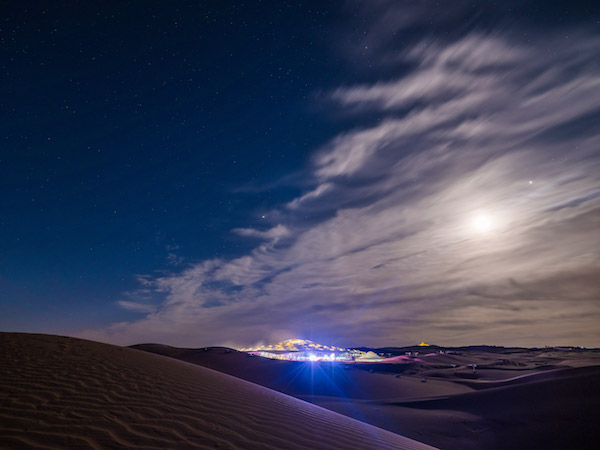响沙湾,沙漠,度假地,景区,旅游,图片,照片,摄影,内蒙古响沙湾,内蒙古旅游,鄂尔多斯市旅游,莲花酒店,莲花度假酒店,莲沙度假岛,福沙度假岛,悦沙休闲岛,仙沙休闲岛,一粒沙度假村,在线预订,预定,旅行社,AAAAA,5A级旅游景区,库布齐,库布其沙漠,库布其旅游