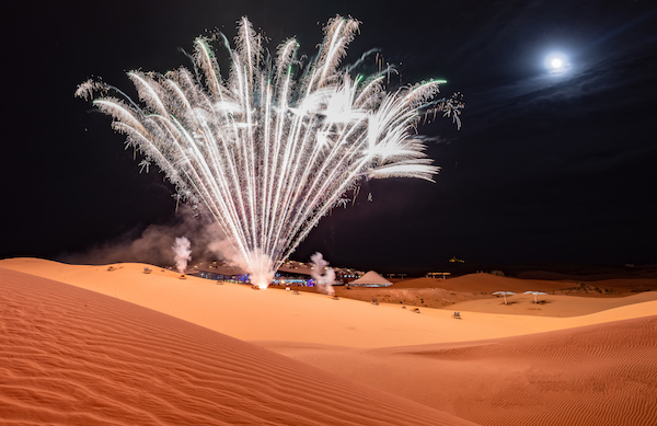响沙湾,沙漠,度假地,景区,旅游,图片,照片,摄影,内蒙古响沙湾,内蒙古旅游,鄂尔多斯市旅游,莲花酒店,莲花度假酒店,莲沙度假岛,福沙度假岛,悦沙休闲岛,仙沙休闲岛,一粒沙度假村,在线预订,预定,旅行社,AAAAA,5A级旅游景区,库布齐,库布其沙漠,库布其旅游