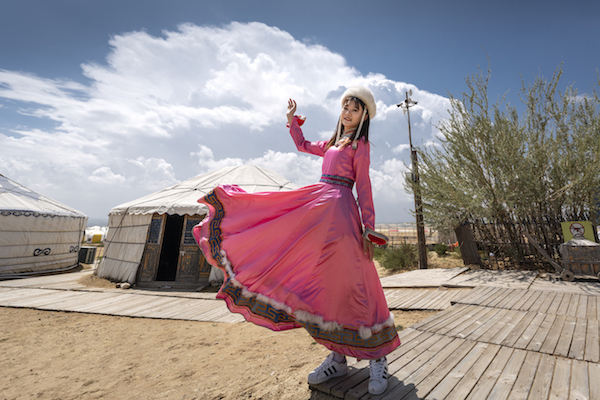 响沙湾,沙漠,度假地,景区,旅游,图片,照片,摄影,内蒙古响沙湾,内蒙古旅游,鄂尔多斯市旅游,莲花酒店,莲花度假酒店,莲沙度假岛,福沙度假岛,悦沙休闲岛,仙沙休闲岛,一粒沙度假村,在线预订,预定,旅行社,AAAAA,5A级旅游景区,库布齐,库布其沙漠,库布其旅游