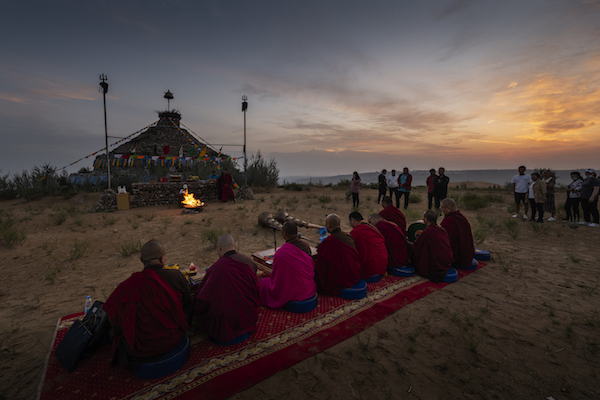 响沙湾,沙漠,度假地,景区,旅游,图片,照片,摄影,内蒙古响沙湾,内蒙古旅游,鄂尔多斯市旅游,莲花酒店,莲花度假酒店,莲沙度假岛,福沙度假岛,悦沙休闲岛,仙沙休闲岛,一粒沙度假村,在线预订,预定,旅行社,AAAAA,5A级旅游景区,库布齐,库布其沙漠,库布其旅游
