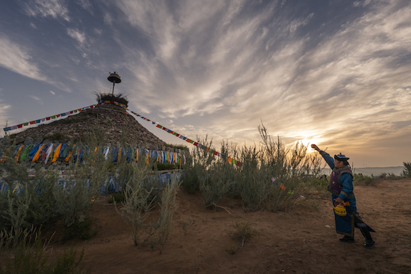 响沙湾,沙漠,度假地,景区,旅游,图片,照片,摄影,内蒙古响沙湾,内蒙古旅游,鄂尔多斯市旅游,莲花酒店,莲花度假酒店,莲沙度假岛,福沙度假岛,悦沙休闲岛,仙沙休闲岛,一粒沙度假村,在线预订,预定,旅行社,AAAAA,5A级旅游景区,库布齐,库布其沙漠,库布其旅游