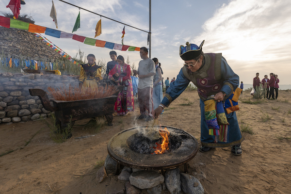 响沙湾,沙漠,度假地,景区,旅游,图片,照片,摄影,内蒙古响沙湾,内蒙古旅游,鄂尔多斯市旅游,莲花酒店,莲花度假酒店,莲沙度假岛,福沙度假岛,悦沙休闲岛,仙沙休闲岛,一粒沙度假村,在线预订,预定,旅行社,AAAAA,5A级旅游景区,库布齐,库布其沙漠,库布其旅游