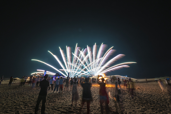 响沙湾,沙漠,度假地,景区,旅游,图片,照片,摄影,内蒙古响沙湾,内蒙古旅游,鄂尔多斯市旅游,莲花酒店,莲花度假酒店,莲沙度假岛,福沙度假岛,悦沙休闲岛,仙沙休闲岛,一粒沙度假村,在线预订,预定,旅行社,AAAAA,5A级旅游景区,库布齐,库布其沙漠,库布其旅游