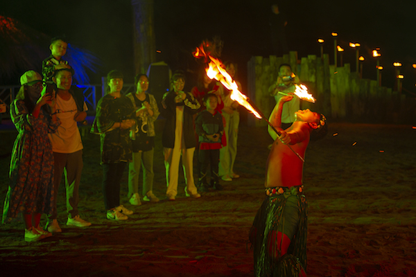 响沙湾,沙漠,度假地,景区,旅游,图片,照片,摄影,内蒙古响沙湾,内蒙古旅游,鄂尔多斯市旅游,莲花酒店,莲花度假酒店,莲沙度假岛,福沙度假岛,悦沙休闲岛,仙沙休闲岛,一粒沙度假村,在线预订,预定,旅行社,AAAAA,5A级旅游景区,库布齐,库布其沙漠,库布其旅游