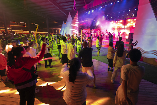 响沙湾,沙漠,度假地,景区,旅游,图片,照片,摄影,内蒙古响沙湾,内蒙古旅游,鄂尔多斯市旅游,莲花酒店,莲花度假酒店,莲沙度假岛,福沙度假岛,悦沙休闲岛,仙沙休闲岛,一粒沙度假村,在线预订,预定,旅行社,AAAAA,5A级旅游景区,库布齐,库布其沙漠,库布其旅游