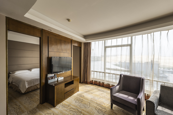 响沙湾,沙漠,度假地,景区,旅游,图片,照片,摄影,内蒙古响沙湾,内蒙古旅游,鄂尔多斯市旅游,莲花酒店,莲花度假酒店,莲沙度假岛,福沙度假岛,悦沙休闲岛,仙沙休闲岛,一粒沙度假村,在线预订,预定,旅行社,AAAAA,5A级旅游景区,库布齐,库布其沙漠,库布其旅游