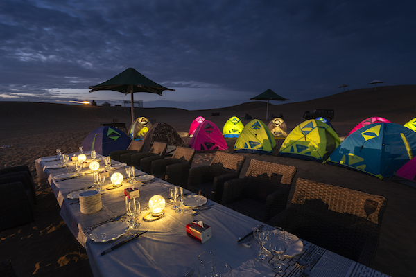 响沙湾,沙漠,度假地,景区,旅游,图片,照片,摄影,内蒙古响沙湾,内蒙古旅游,鄂尔多斯市旅游,莲花酒店,莲花度假酒店,莲沙度假岛,福沙度假岛,悦沙休闲岛,仙沙休闲岛,一粒沙度假村,在线预订,预定,旅行社,AAAAA,5A级旅游景区,库布齐,库布其沙漠,库布其旅游