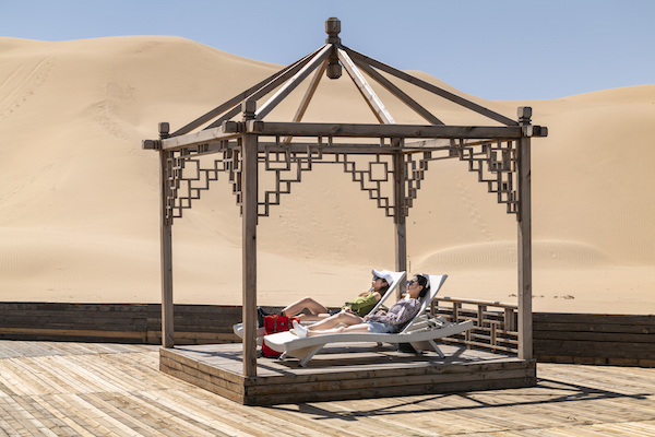 响沙湾,沙漠,度假地,景区,旅游,图片,照片,摄影,内蒙古响沙湾,内蒙古旅游,鄂尔多斯市旅游,莲花酒店,莲花度假酒店,莲沙度假岛,福沙度假岛,悦沙休闲岛,仙沙休闲岛,一粒沙度假村,在线预订,预定,旅行社,AAAAA,5A级旅游景区,库布齐,库布其沙漠,库布其旅游