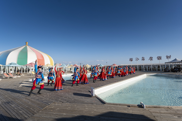 响沙湾,沙漠,度假地,景区,旅游,图片,照片,摄影,内蒙古响沙湾,内蒙古旅游,鄂尔多斯市旅游,莲花酒店,莲花度假酒店,莲沙度假岛,福沙度假岛,悦沙休闲岛,仙沙休闲岛,一粒沙度假村,在线预订,预定,旅行社,AAAAA,5A级旅游景区,库布齐,库布其沙漠,库布其旅游