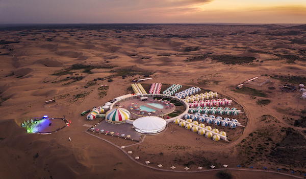 响沙湾,沙漠,度假地,景区,旅游,图片,照片,摄影,内蒙古响沙湾,内蒙古旅游,鄂尔多斯市旅游,莲花酒店,莲花度假酒店,莲沙度假岛,福沙度假岛,悦沙休闲岛,仙沙休闲岛,一粒沙度假村,在线预订,预定,旅行社,AAAAA,5A级旅游景区,库布齐,库布其沙漠,库布其旅游