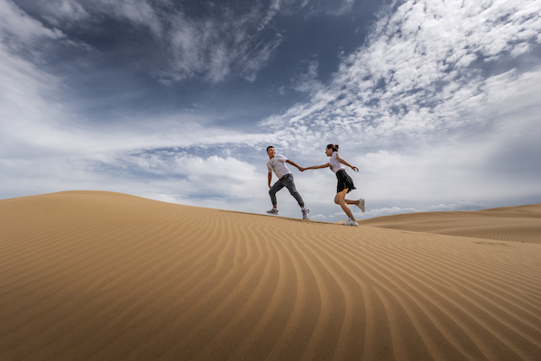响沙湾,沙漠,度假地,景区,旅游,图片,照片,摄影,内蒙古响沙湾,内蒙古旅游,鄂尔多斯市旅游,莲花酒店,莲花度假酒店,莲沙度假岛,福沙度假岛,悦沙休闲岛,仙沙休闲岛,一粒沙度假村,在线预订,预定,旅行社,AAAAA,5A级旅游景区,库布齐,库布其沙漠,库布其旅游
