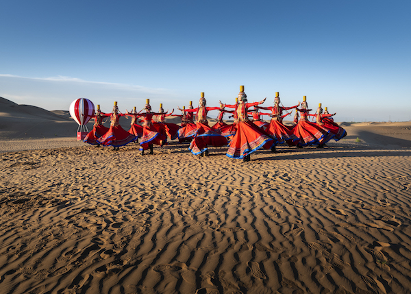 响沙湾,沙漠,度假地,景区,旅游,图片,照片,摄影,内蒙古响沙湾,内蒙古旅游,鄂尔多斯市旅游,莲花酒店,莲花度假酒店,莲沙度假岛,福沙度假岛,悦沙休闲岛,仙沙休闲岛,一粒沙度假村,在线预订,预定,旅行社,AAAAA,5A级旅游景区,库布齐,库布其沙漠,库布其旅游