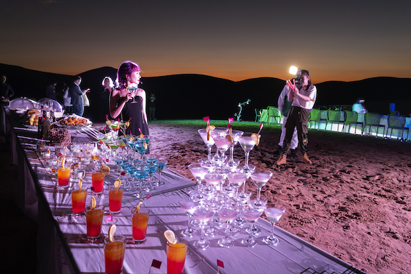 响沙湾,沙漠,度假地,景区,旅游,图片,照片,摄影,内蒙古响沙湾,内蒙古旅游,鄂尔多斯市旅游,莲花酒店,莲花度假酒店,莲沙度假岛,福沙度假岛,悦沙休闲岛,仙沙休闲岛,一粒沙度假村,在线预订,预定,旅行社,AAAAA,5A级旅游景区,库布齐,库布其沙漠,库布其旅游