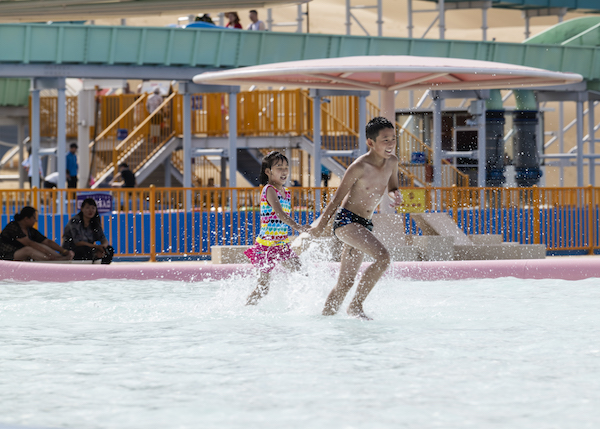 响沙湾,沙漠,度假地,景区,旅游,图片,照片,摄影,内蒙古响沙湾,内蒙古旅游,鄂尔多斯市旅游,莲花酒店,莲花度假酒店,莲沙度假岛,福沙度假岛,悦沙休闲岛,仙沙休闲岛,一粒沙度假村,在线预订,预定,旅行社,AAAAA,5A级旅游景区,库布齐,库布其沙漠,库布其旅游